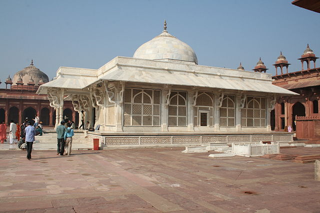 Tomb of Salim Chisti