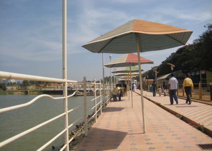 Lumbini Gardens