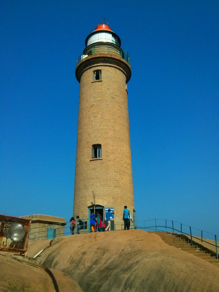lighthouse mahabalipuram